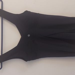 Lululemon  top